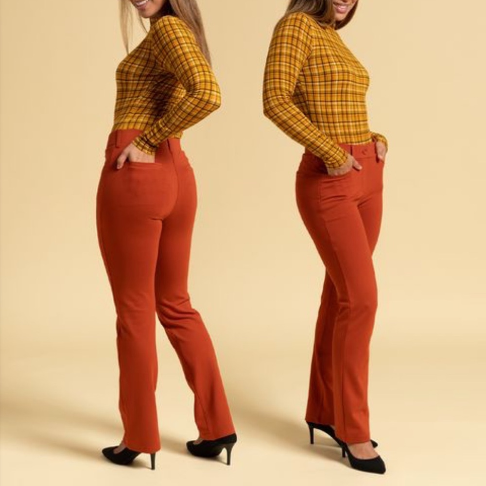 Dress Pant Yoga Pants
Straight-Leg • 7-Pocket